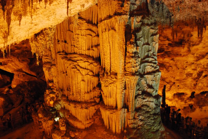 nettunosgrotto25.jpg